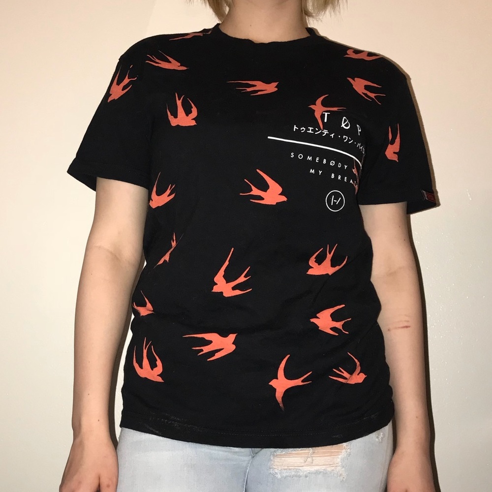 red and black bird twenty one pilots shirt